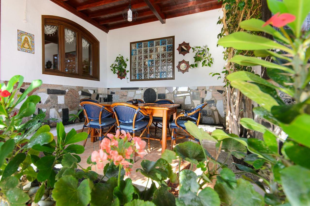 Hearth Away From House. Breia Villa Puerto del Carmen  Eksteriør billede
