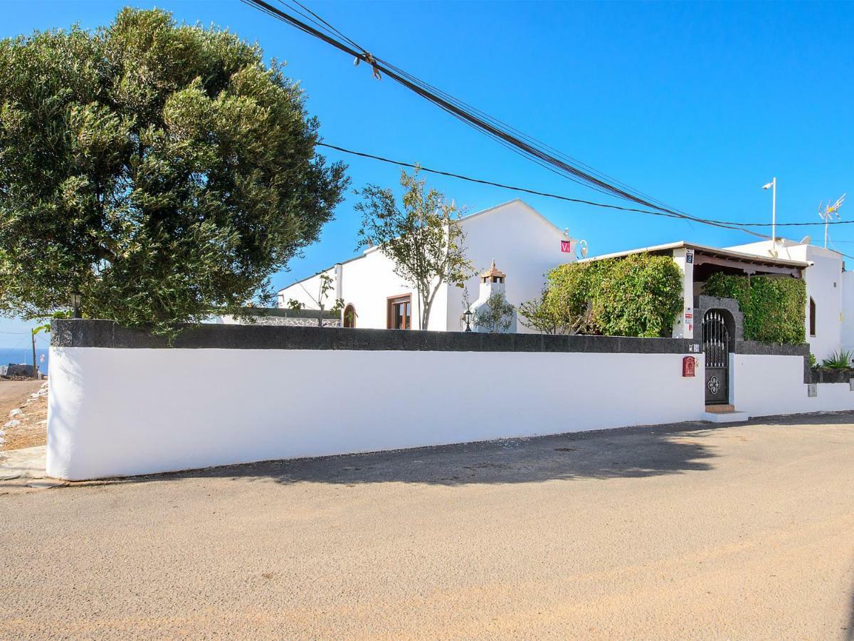 Hearth Away From House. Breia Villa Puerto del Carmen  Eksteriør billede