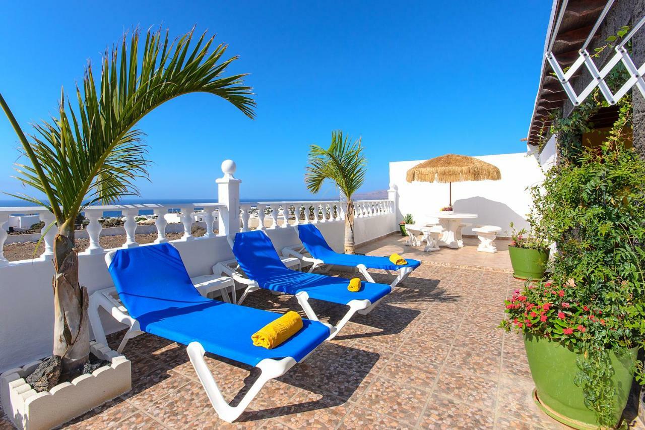 Hearth Away From House. Breia Villa Puerto del Carmen  Eksteriør billede