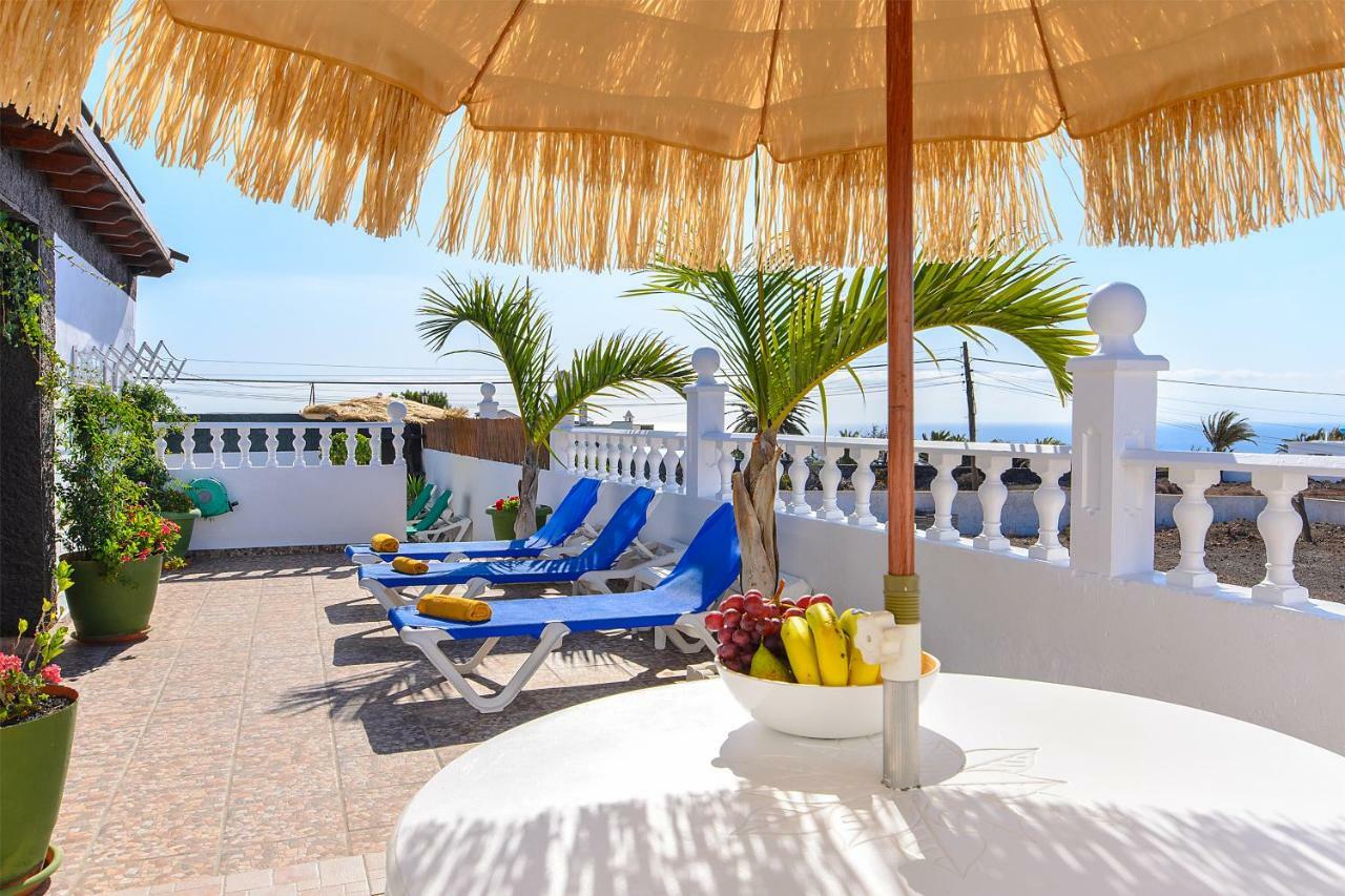 Hearth Away From House. Breia Villa Puerto del Carmen  Eksteriør billede