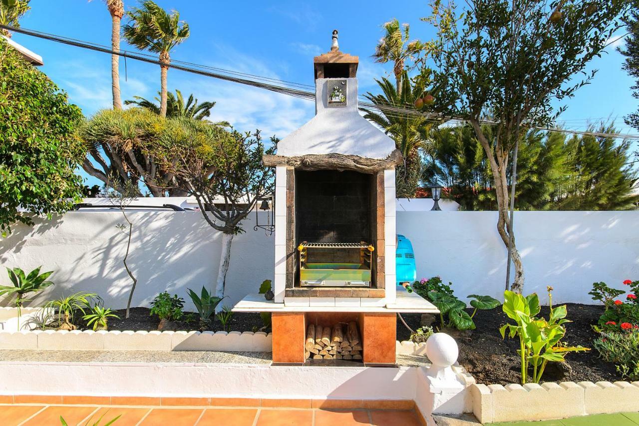 Hearth Away From House. Breia Villa Puerto del Carmen  Eksteriør billede